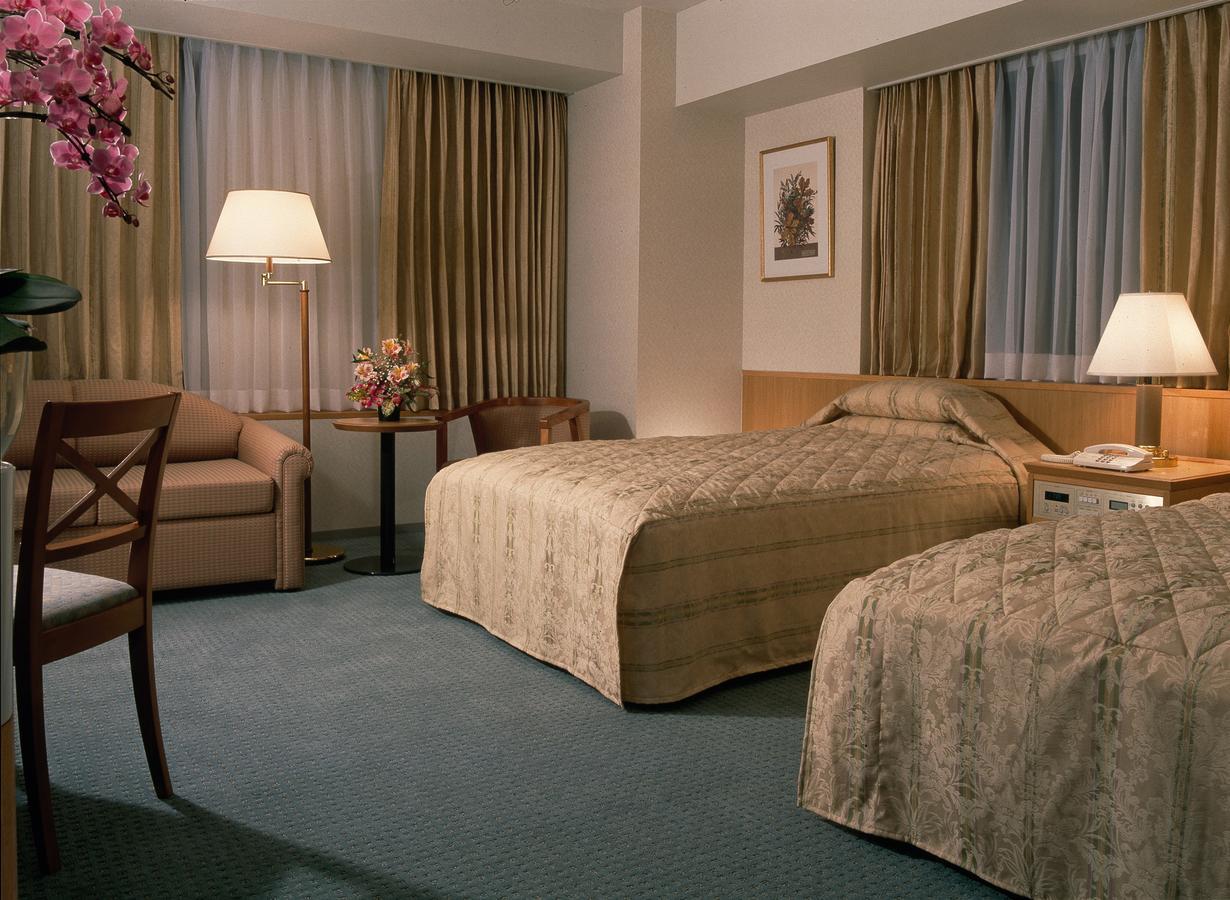 אוטסו Hotel Piazza Biwako מראה חיצוני תמונה