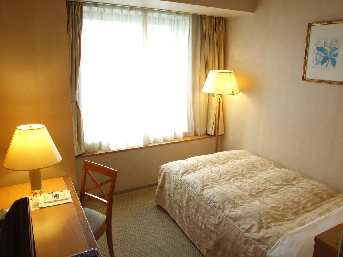 אוטסו Hotel Piazza Biwako מראה חיצוני תמונה