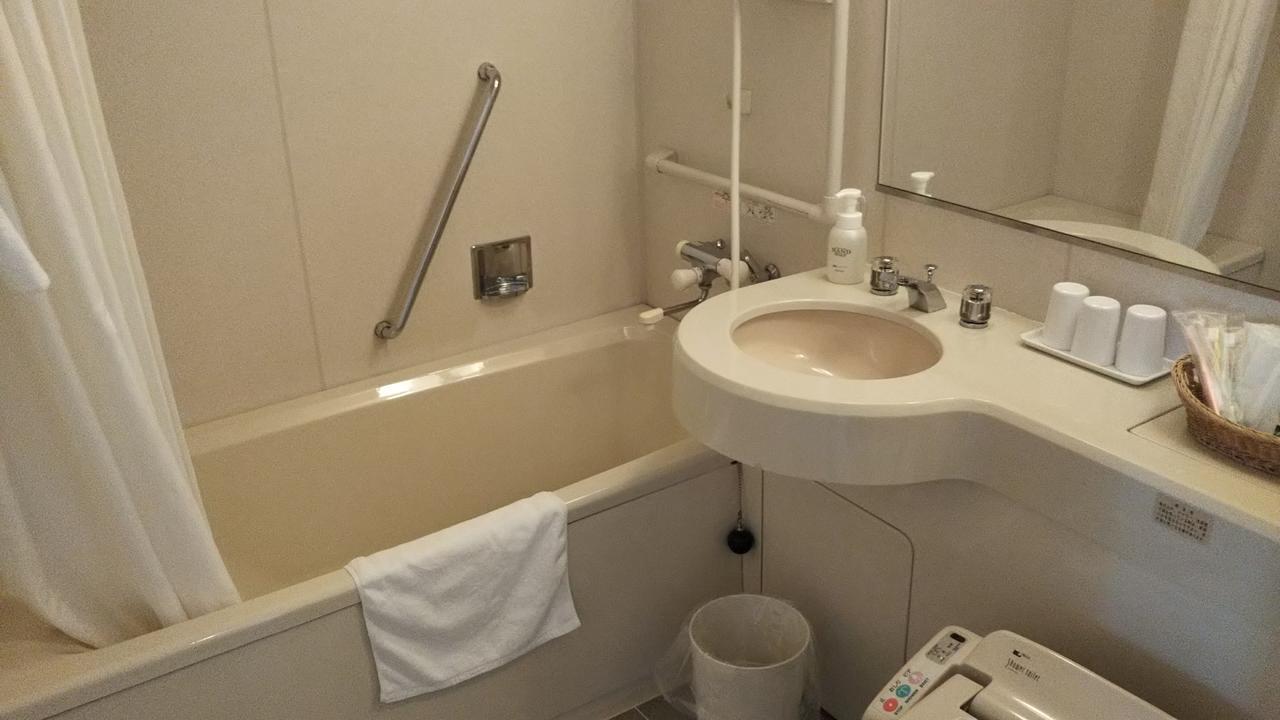 אוטסו Hotel Piazza Biwako מראה חיצוני תמונה