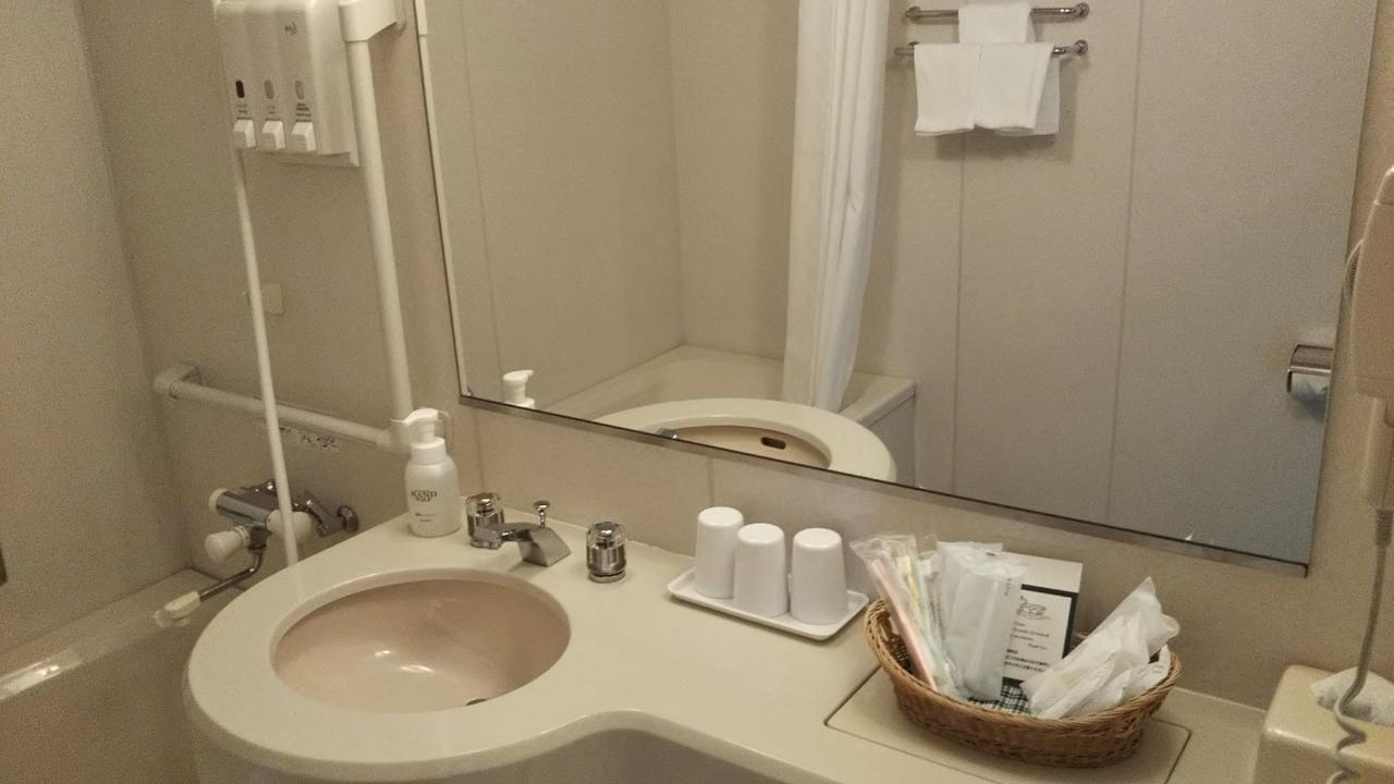 אוטסו Hotel Piazza Biwako מראה חיצוני תמונה